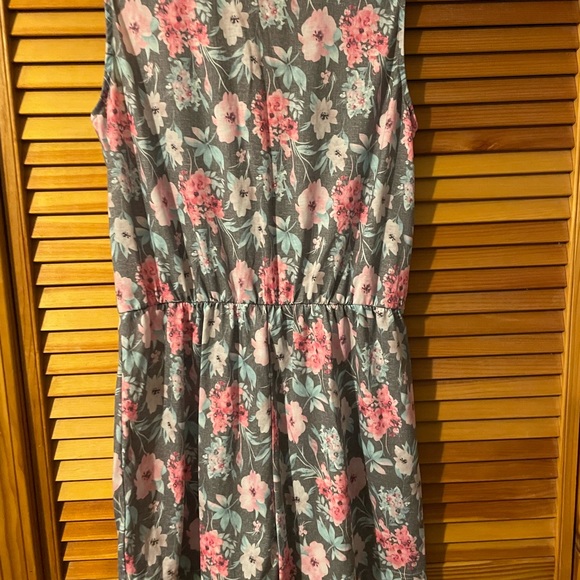 Romper - Picture 2 of 3